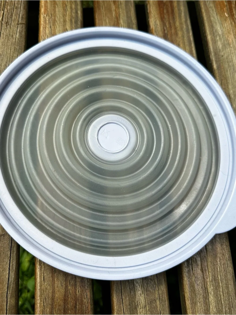 Tupperware Flexible Round Replacement Lid Light Blue @8”
